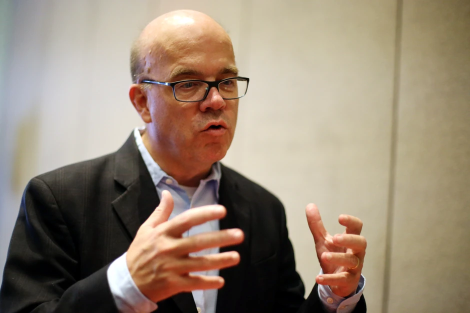 Džejms P. Mekgavern