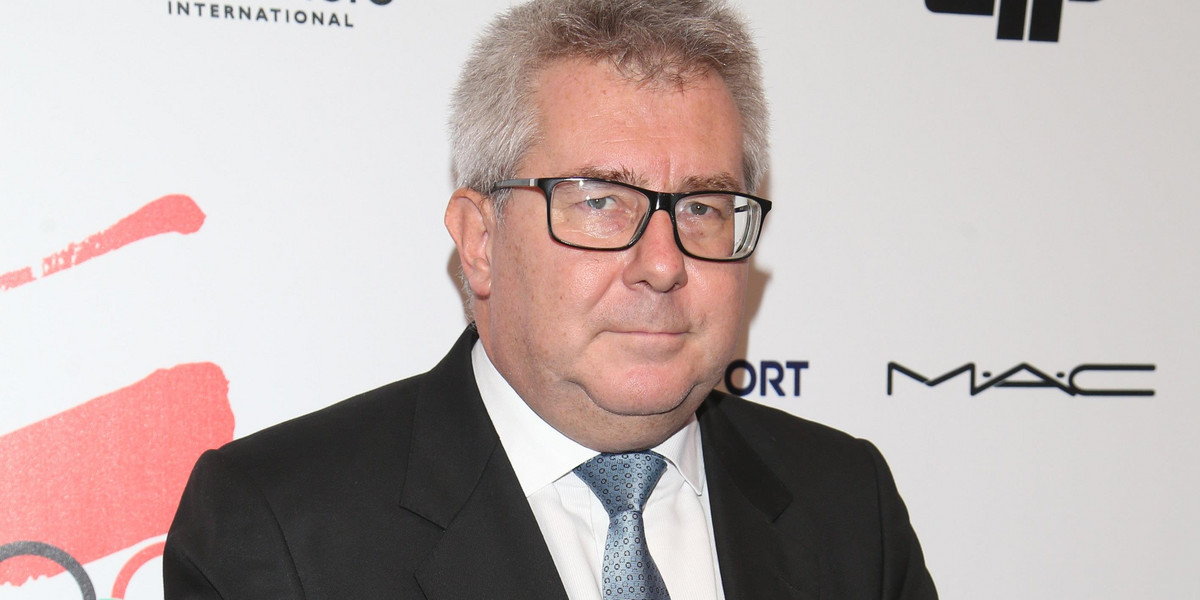 Ryszard Czarnecki o niekorzystnym dla PiS sondażu
