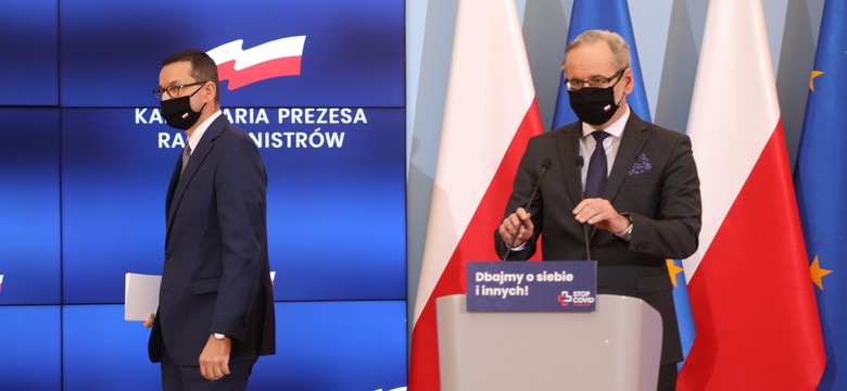 Niedzielski: Po przylocie z Indii, RPA i Brazylii szczepienie nie zwalnia z kwarantanny