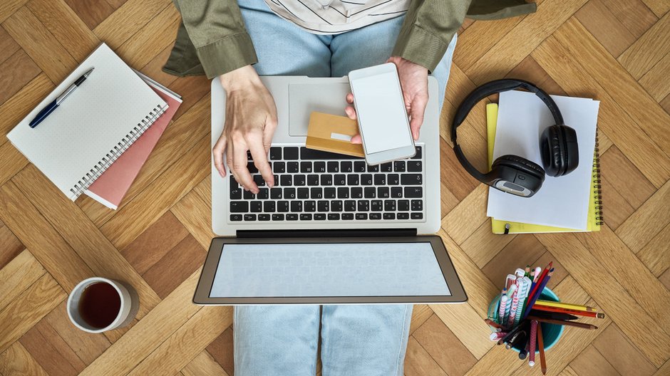 Laptop do pracy zdalnej