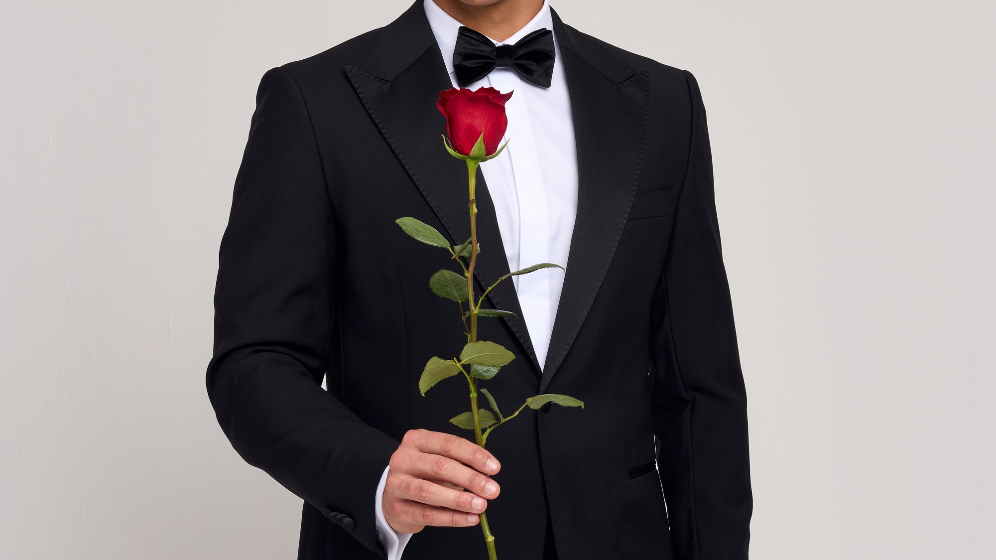 Ženíchom štvrtého ročníka šou Ruža pre nevestu sa stal Adrián Chabada.