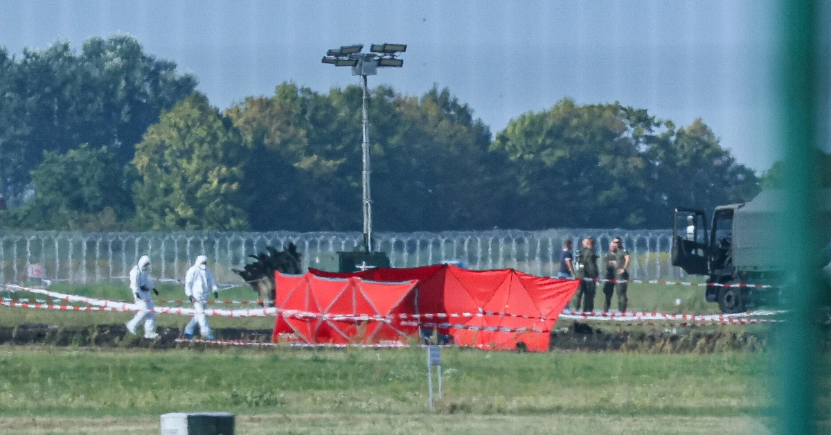 Śmierć pilota F-16. Odnaleziono czarną skrzynkę, prokuratura wszczęła śledztwo