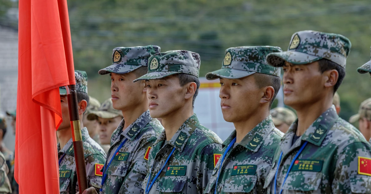 Chiny przygotowują się na wrzesień. Gromadzą 10 tys. armię i narodową "ciężką broń"