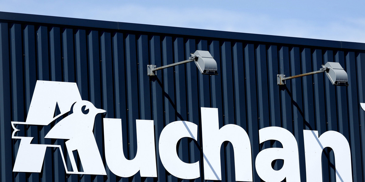 Sieć Auchan zapłaciła w Polsce CIT na poziomie 0,004 proc. przychodów