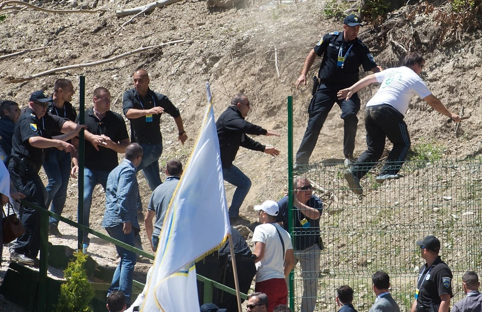Osumnjičeni za napad na Vučića pokušava da pobegdne