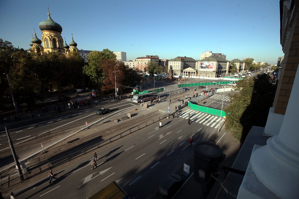  Chaos komunikacyjny na placu Wileńskim w Warszawie