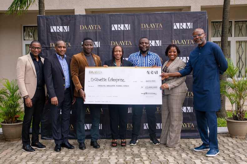 L-R: Ina Alogwu, Director Digital Transformation ARM, Sadiq Mohammed, Deputy CEO ARM, DAAYTA 2022 Winner Tunde Adeyemi of D-Olivette Enterprise, Jumoke Ogundare, CEO ARM, Idris Salami, CO-Founder D-Olivette Enterprise, Uche Azubuike DAAYTA Programme Sponsor and Wale Odutola MD ARM Pensions, at the Prize Award ceremony for the winner of DAAYTA 2022.