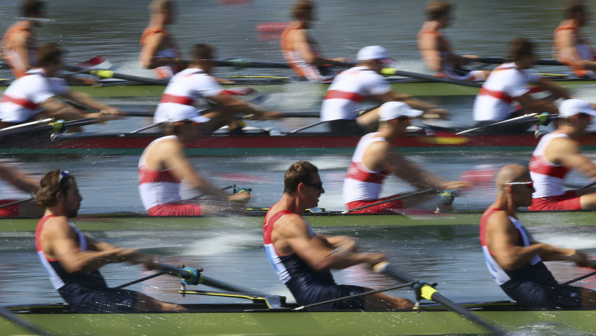 Polska ósemka wioślarska zajęła trzecie miejsce w sobotnim przedbiegu i o miejsce w finale powalczy w repasażach. Biało-Czerwonych wyprzedzili Amerykanie i Australijczycy.