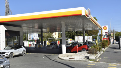 Itt a Shell válasza az üzemanyaghiányról és a bezárt benzinkutakról szóló hírekre