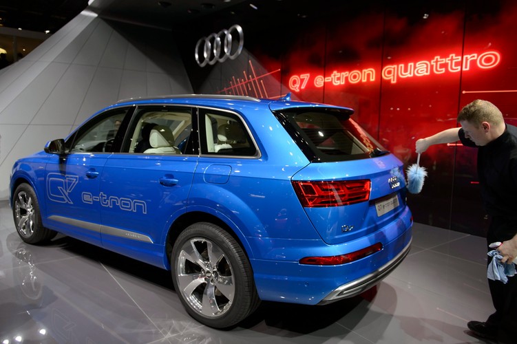 Audi Q7 e-tron 3.0 TDI quattro