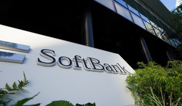 SoftBank planira investicije od 75 milijardi evra u veštačku inteligenciju