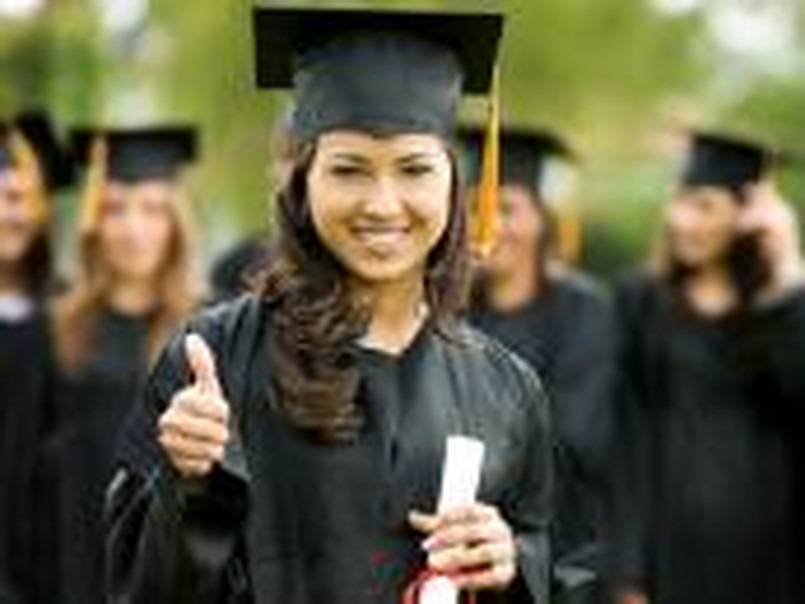 W Polsce najwyższe premie z wykształcenia osiągały osoby z wyższym poziomem wykształcenia.