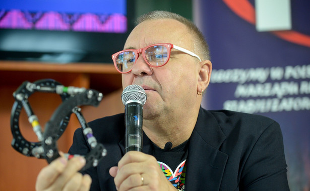 Owsiak odpowiada Błaszczakowi: To nie jest tak, że pan minister może po prostu zamknąć festiwal