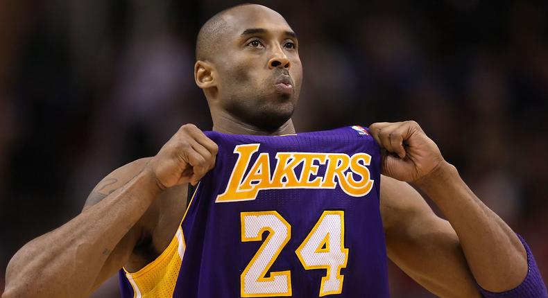 Kobe Bryant Doesn't Flinch In This Iconic Clip