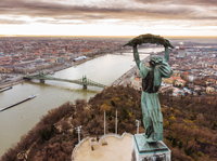 Szerdán megáll az élet Budapesten egy percre