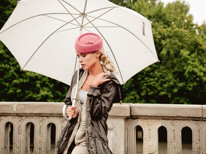 Blogerka Anna Skura w kampanii promocyjnej marki HatHat na sezon jesień/zima 2012/2013