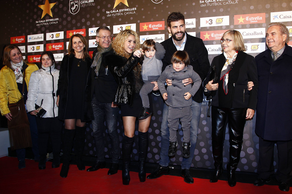 Shakira i Gerard Pique z dziećmi