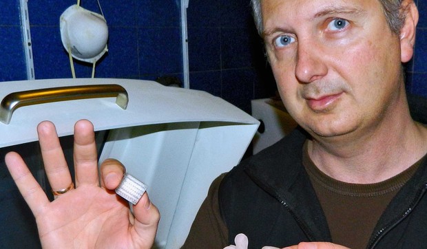 246690_kragujevacmasinski-fakultetnenad-grujovic-profesorlevo-skafoldovi-kalupovi-za-maticne-celijeraus