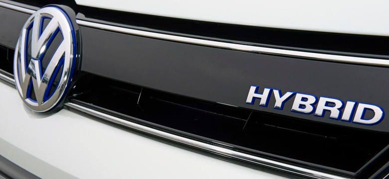Nowa i oszczędna limuzyna Volkswagena. Dziennik.pl sprawdził, co potrafi jetta hybrid