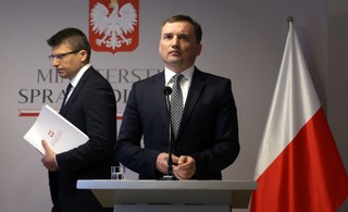 Ziobro: Sądy zbyt łagodnie karzą za gwałty. Chcemy to zmienić