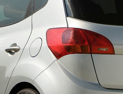 Auto ma długość 4068 mm i niespotykany w swej klasie rozstaw osi (2615 mm), wysokość 1600 mm