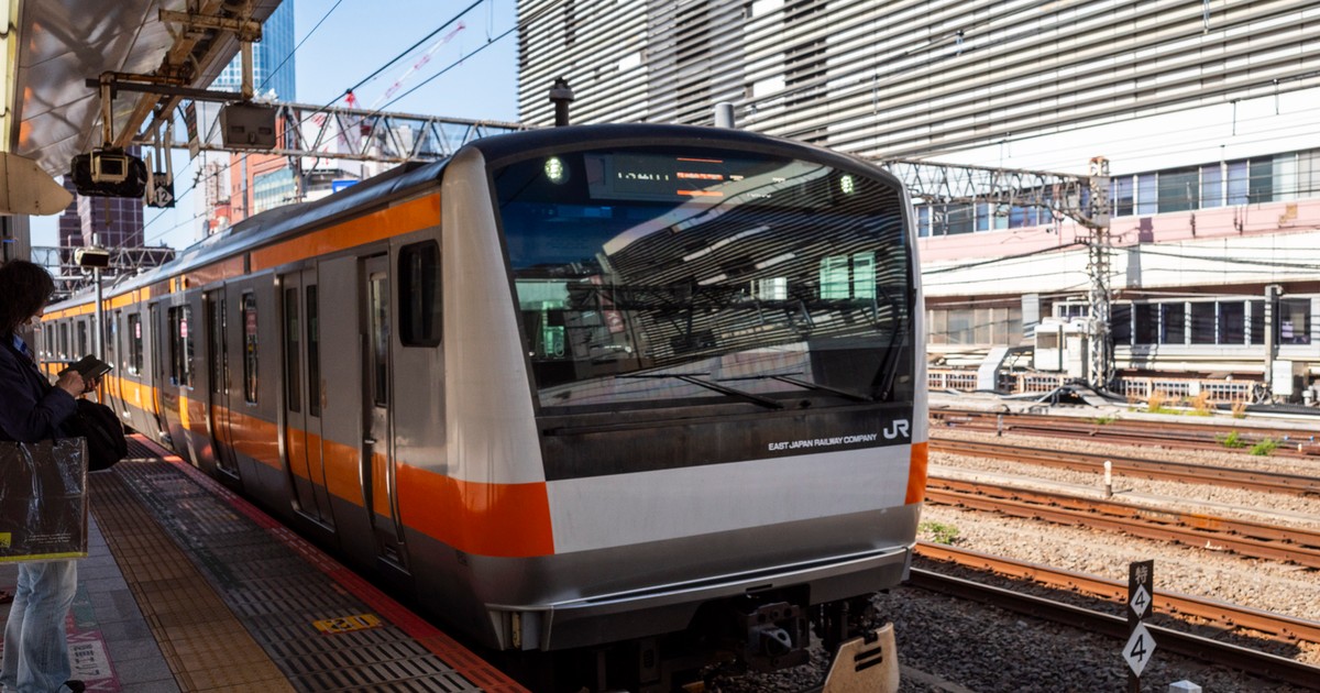 Kígyó miatt késett több mint másfél órát Japán szuperpontos vonata