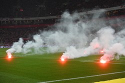 Kara finansowa i zamknięcie stadionu? O to, co grozi Polsce po skandalu na PGE Narodowym