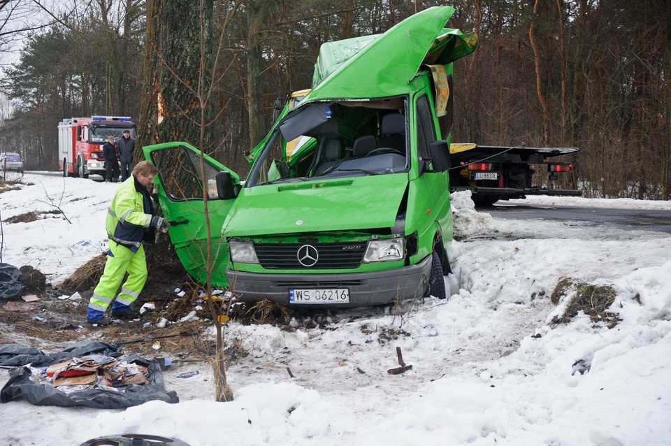 Trzy ofiary wypadku drogowego w Kajetanówce