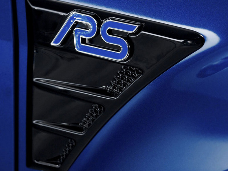 Ford Focus RS: najszybszy Focus wszech czasów (2,5 T, 305 KM, 263 km/h)