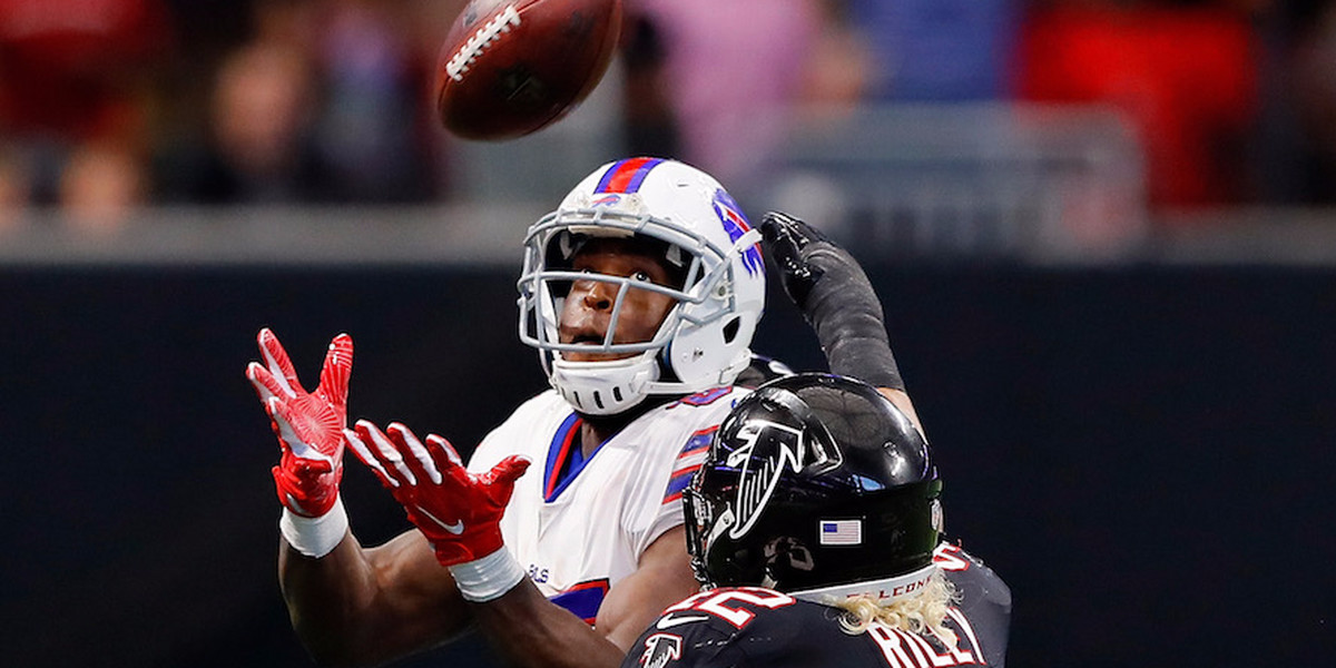 Top 10 waiver-wire pickups for Week 11 in your fantasy football league