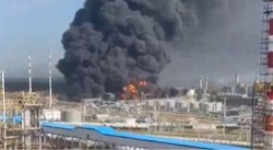 Rafinerie płoną noc w noc! Rosja na krawędzi kryzysu