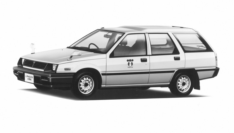 Mitsubishi Lancer van EV