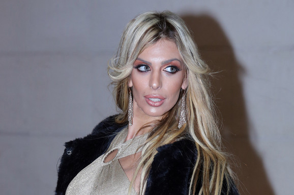 TRUDNA AVA KARABATIĆ Ne može da sakrije uzbuđenje: "U šoku sam, test je pozitivan"