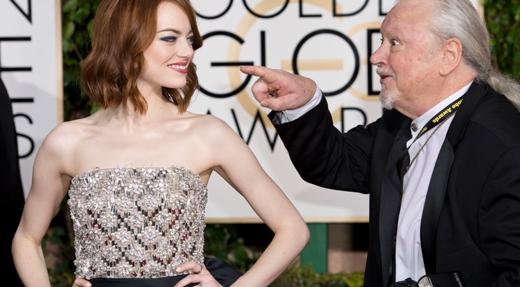 Emma Stone egy fotóssal