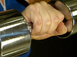 Ulga dla krzyża? Podnoszenie ciężarów