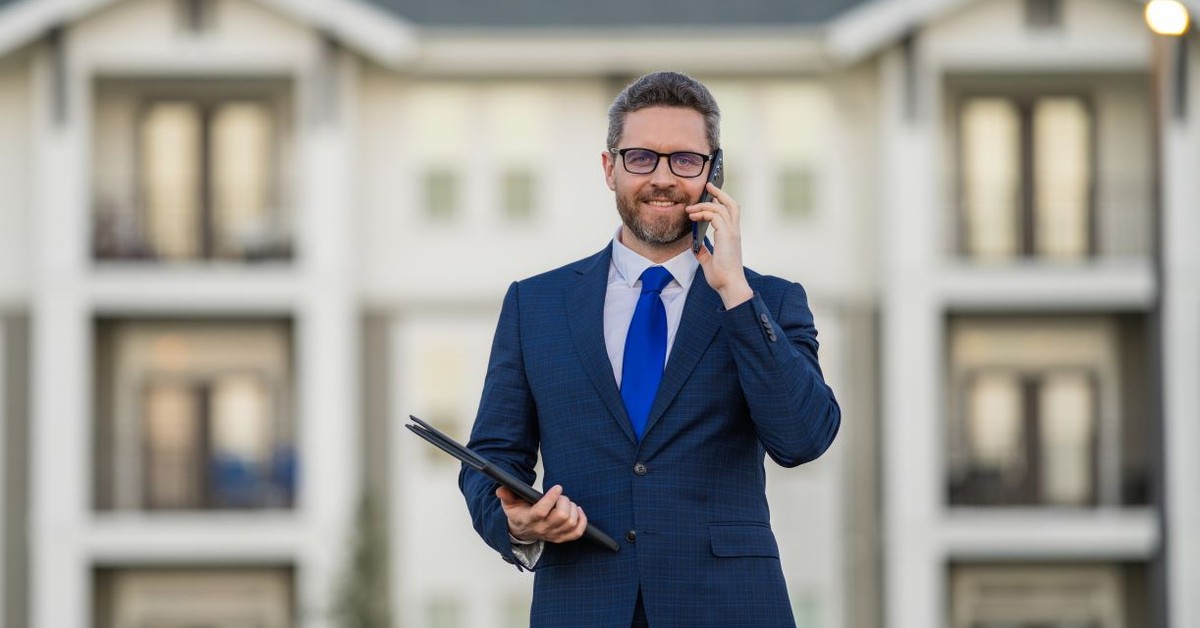 Pośrednictwo ubezpieczeniowe. Czy po zawarciu umowy też jest zwolnienie z VAT?