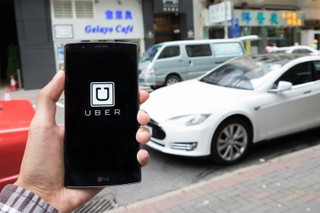 Licencje dla kierowców? To może być koniec interesów Ubera nad Wisłą