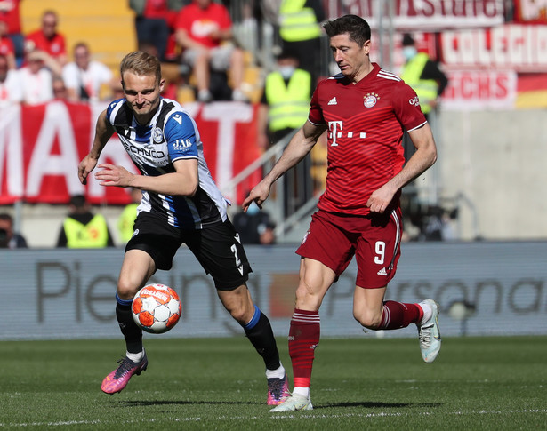 Amos Pieper i Robert Lewandowski