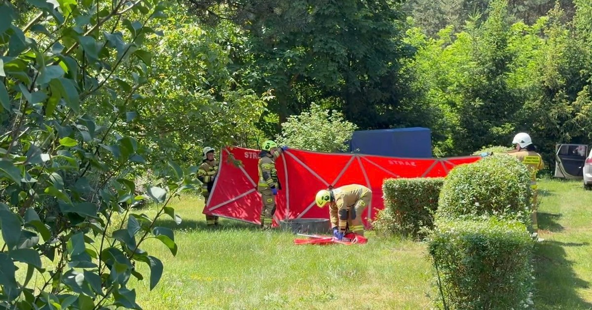 Mordercza tajemnica w Cygance: ciało w studni wstrząsa gminą Panki","background":"W niedzielę 21 czerwca w małej wsi Cyganka, położonej w gminie Panki w województwie śląskim, bliscy odnaleźli ciało 58‑letniego mężczyzny na dnie przydomowej