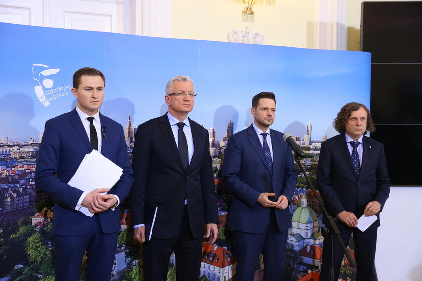 Prezydenci miast apelują o wyjaśnienie przyczyn zabójstwa Pawła Adamowicza i kontrolę w TVP