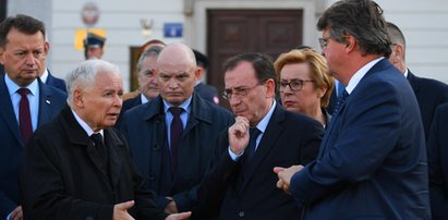 Kamiński i Wąsik wylecą z list PiS do Brukseli? "Wielu chce uciec z Polski"