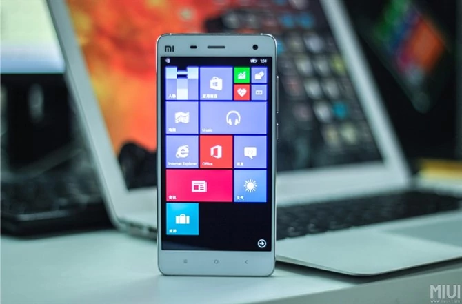 Użytkownicy Xiaomi Mi4 wkrótce będą mogli zainstalować Windows 10 Mobile