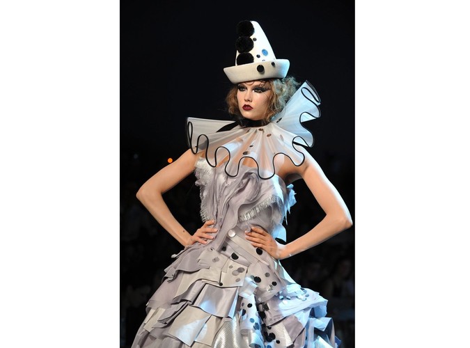 Kolekcja Billa Gayttena dla Christiana Diora na jesień - zimę 2011/2012