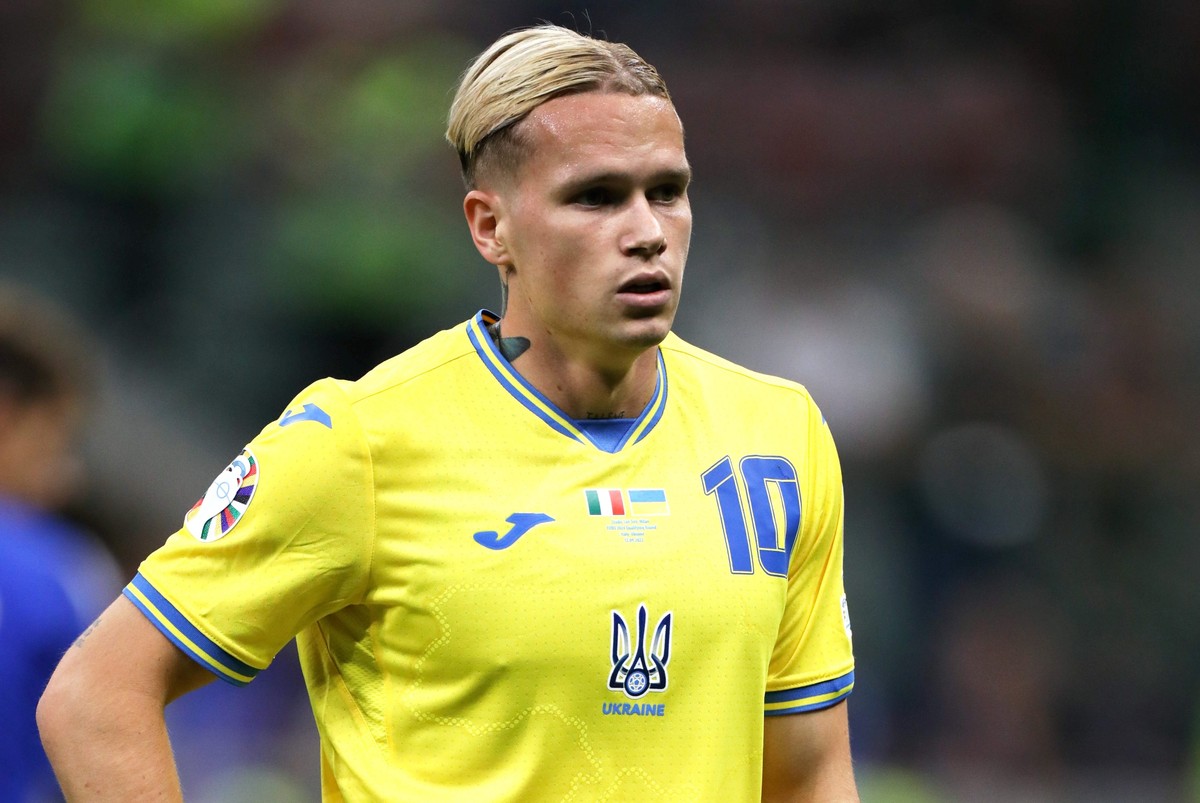 Ukraiński piłkarz tłumaczy skandaliczne wpisy. Mudryk jeszcze bardziej się pogrążył