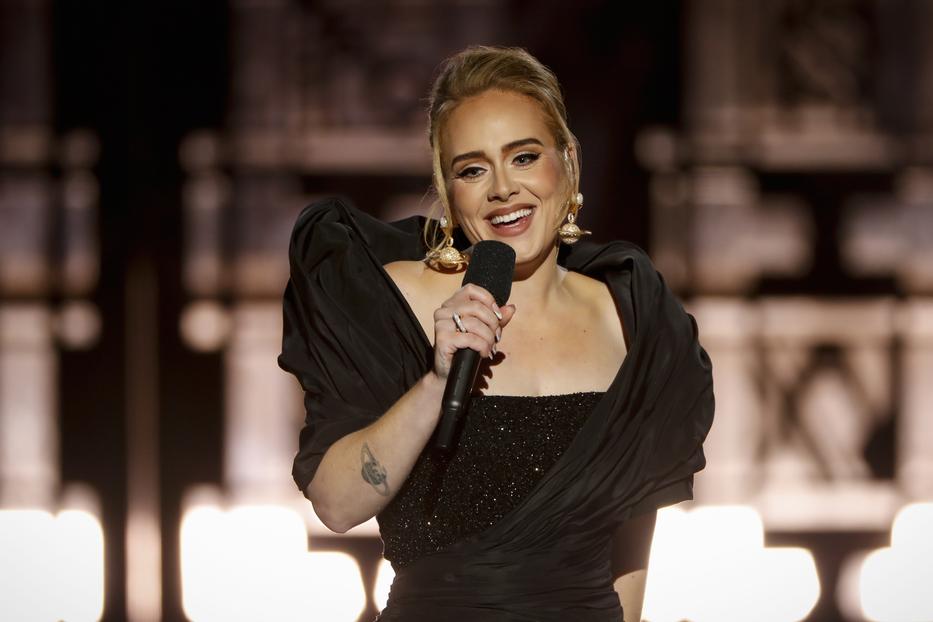 Adele észvesztően szexi fotóval jelentette be új klipjét / Fotó: Getty Images