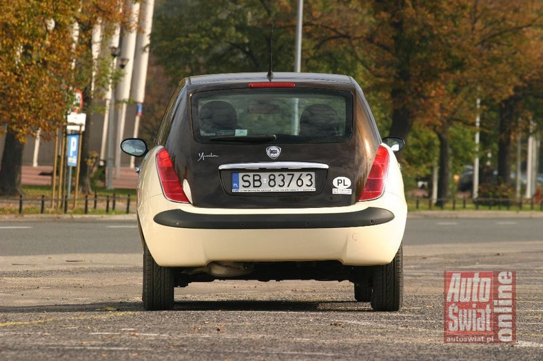 Lancia Ypsilon