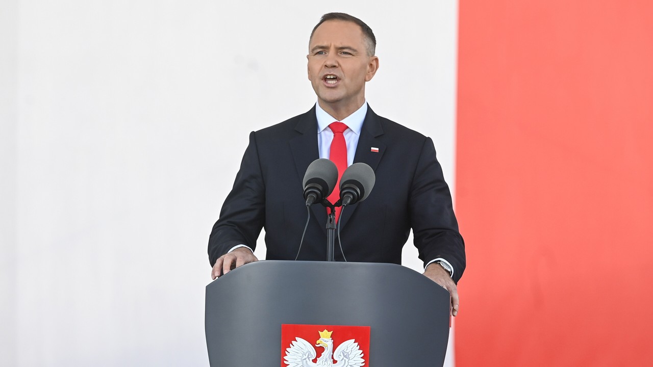 Ekspert gani elity za atakowanie prezydenta Nawrockiego. Przepowiada "czas głębokich zmian"