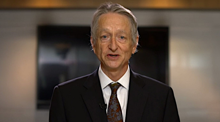 Geoffrey Hinton egyik fő aggodalma az, hogy az internetet, amelynek adatait a generatív AI-eszközök betanításához használják, elárasztják majd a hamis információk, amelyek hatására az olyan chatbotok, mint a ChatGPT és a Bard végtelen valótlanságokat „köpködhetnek ki magukból” úgy, hogy azok hihetőnek tűnjenek. / Fotó: BBVA Fundación