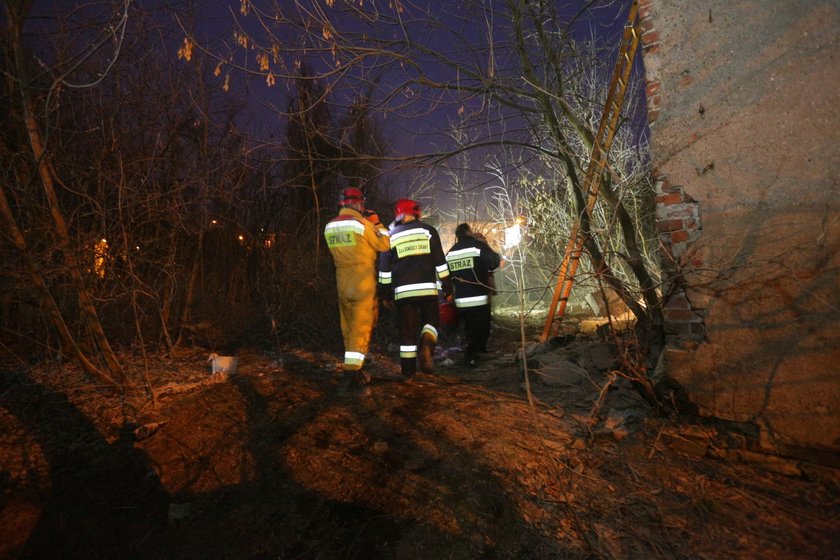 zawalona kamienica przy Wólczanskiej w Łodzi