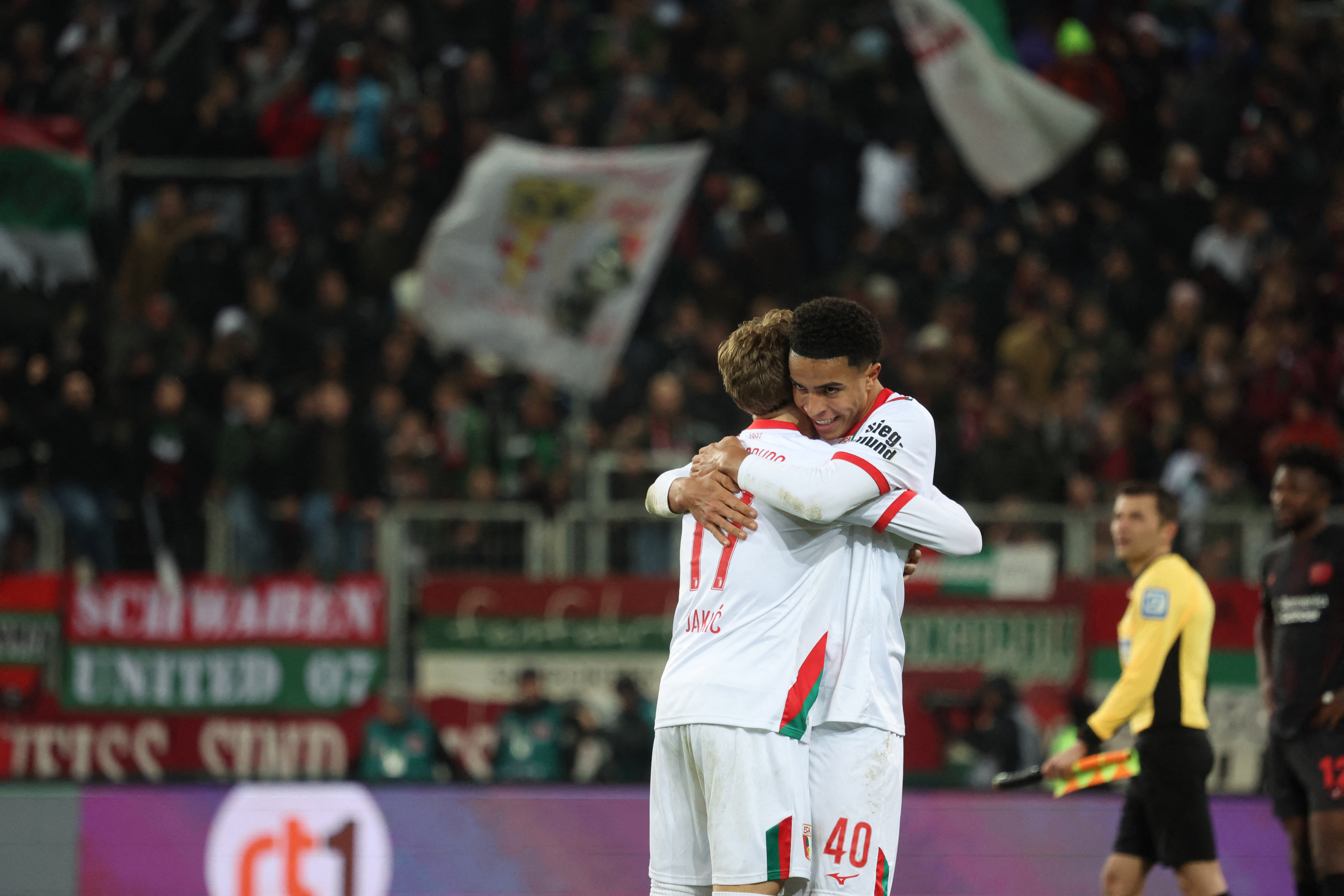 Nach Wagner-Aus: Baum führt Augsburg zu 2:0-Sieg gegen Leverkusen